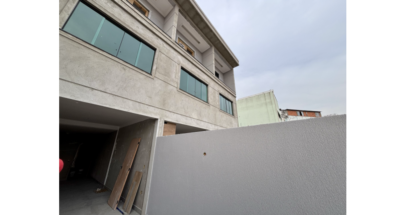 Em construção à venda Rua Pedro Sernagiotti, 352, Parque São Domingos - Imóveis à Venda