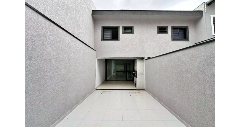 Belíssimo Sobrado novo à venda no Bairro do Parque São Domingos na Rua Homero Sales 538