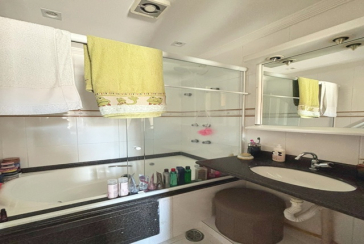 Ótimo Sobrado à venda no Bairro do Conjunto Residencial Vista Verde na Rua Desembargador Plínio Novaes de Andrade