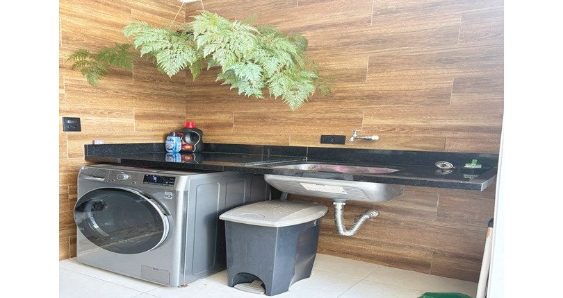 Ótimo Sobrado à venda no Bairro do Conjunto Residencial Vista Verde na Rua Desembargador Plínio Novaes de Andrade