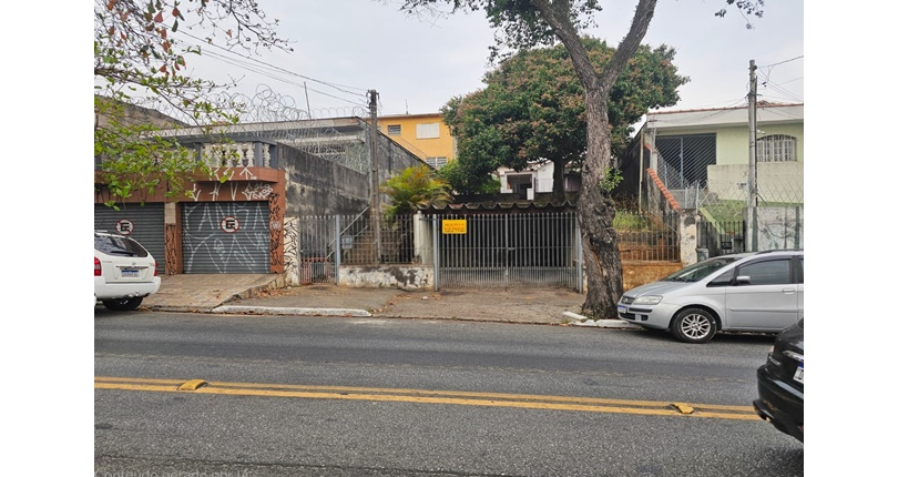 Terreno à venda no Bairro do Jardim Santo Elias na Avenida Mutinga,
