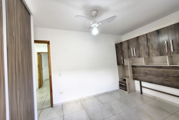 Lindo Sobrado à venda no Bairro da Vila Clarice na Avenida Myrim 100,