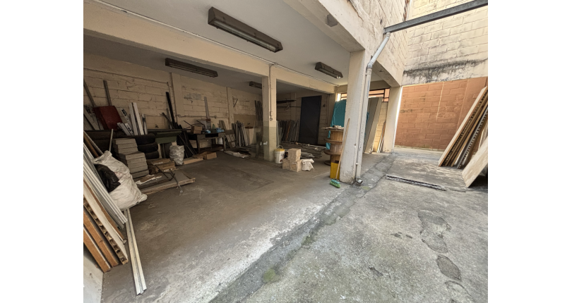 Oportunidade: Terreno à venda no Bairro da Vila Guedes na Rua Martinho do Amaral,