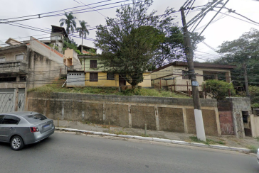 Terreno à venda no Bairro do Jaraguá na Rua Doutor Rafael de Araújo Ribeiro