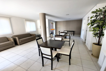 Lindo Apartamento à venda no Bairro do Parque Maria Domitila na Rua Willis Roberto Banks 401