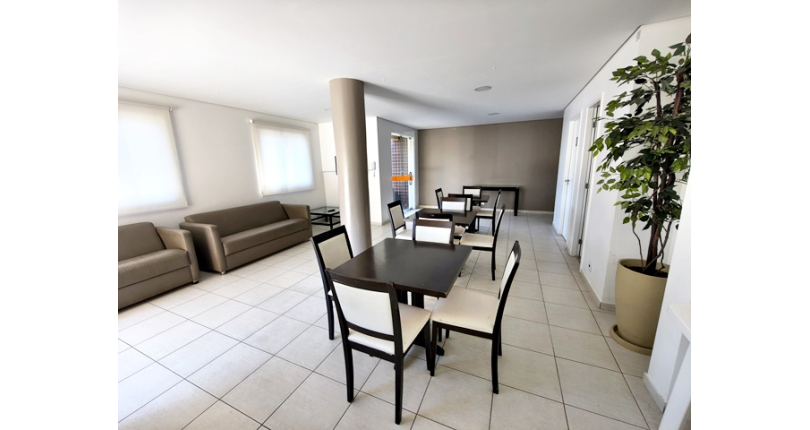 Lindo Apartamento à venda no Bairro do Parque Maria Domitila na Rua Willis Roberto Banks 401