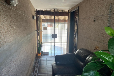 Casa térrea à venda no Jardim Santo Elias na Rua Sandoval Ferreira Cabral,