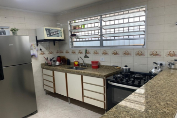 Casa térrea à venda no Jardim Santo Elias na Rua Sandoval Ferreira Cabral,