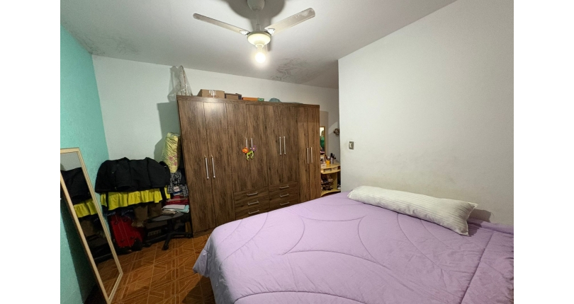 Casa à venda no Bairro do Parque Maria Domitila na Rua Mariana Camargo,