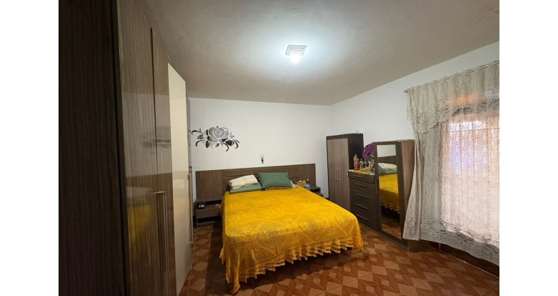 Casa à venda no Bairro do Parque Maria Domitila na Rua Mariana Camargo,