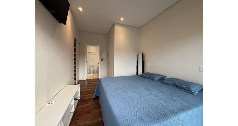 Sobrado semi novo à venda em Itatiba no Bairro da Residencial Fazenda Serrinha na Rua Fortunato Angelon