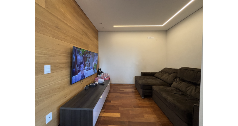 Sobrado semi novo à venda em Itatiba no Bairro da Residencial Fazenda Serrinha na Rua Fortunato Angelon