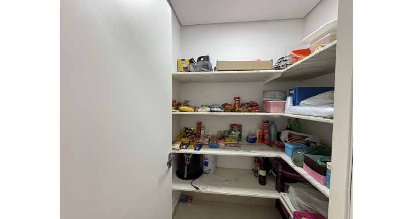 Sobrado semi novo à venda em Itatiba no Bairro da Residencial Fazenda Serrinha na Rua Fortunato Angelon