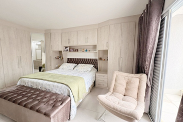  Lindo Sobrado à venda no Bairro do Parque São Domingos na Rua Dirceu de Almeida