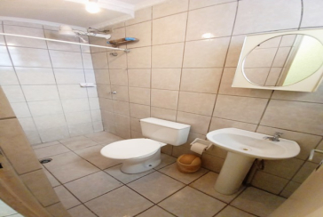 Apartamento à venda no Bairro do Jardim Santo Elias na Rua Ademar Martins de Freitas 257