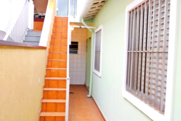 Lindo Sobrado à venda no Bairro do Jardim São João (Jaraguá) 