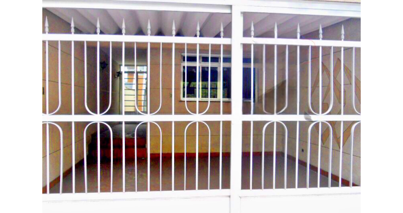 Sobrado à venda Rua Friedrich Von Voith, 553, Jardim São João (Jaraguá) - Imóveis à Venda