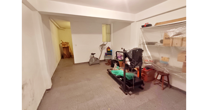 Ótimo Sobrado à venda no Bairro do Conjunto Residencial Vista Verde na Rua Ricardo Abed