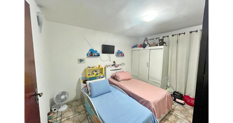 Ótimo Sobrado à venda no Bairro do Conjunto Residencial Vista Verde na Rua Ricardo Abed