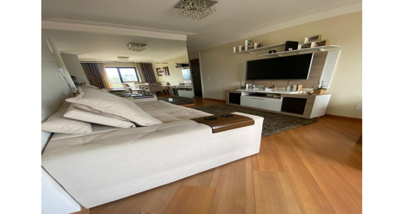 Belíssimo Apartamento à venda no Bairro do Conjunto Residencial Vista Verde na Rua Jose Carlos de Resende 92,