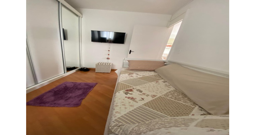 Belíssimo Apartamento à venda no Bairro do Conjunto Residencial Vista Verde na Rua Jose Carlos de Resende 92,