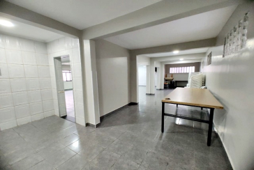 Apartamento à venda no Bairro no Jardim Santa Mônica na Avenida Santa Monica 593,