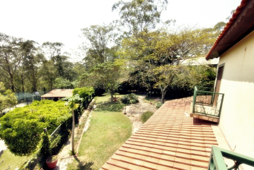 Linda Casa de Condomínio com Conforto e elegância à venda no Bairro da Chácara Jaraguá na Rua Santana do Araguaia