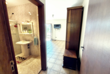 Linda Casa de Condomínio com Conforto e elegância à venda no Bairro da Chácara Jaraguá na Rua Santana do Araguaia