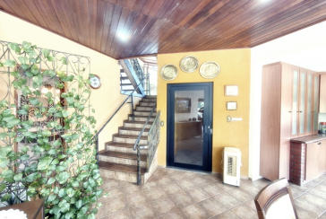 Linda Casa de Condomínio com Conforto e elegância à venda no Bairro da Chácara Jaraguá na Rua Santana do Araguaia