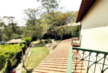 Linda Casa de Condomínio com Conforto e elegância à venda no Bairro da Chácara Jaraguá na Rua Santana do Araguaia