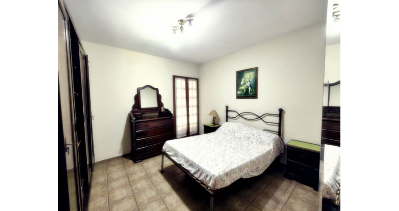 Linda Casa de Condomínio com Conforto e elegância à venda no Bairro da Chácara Jaraguá na Rua Santana do Araguaia