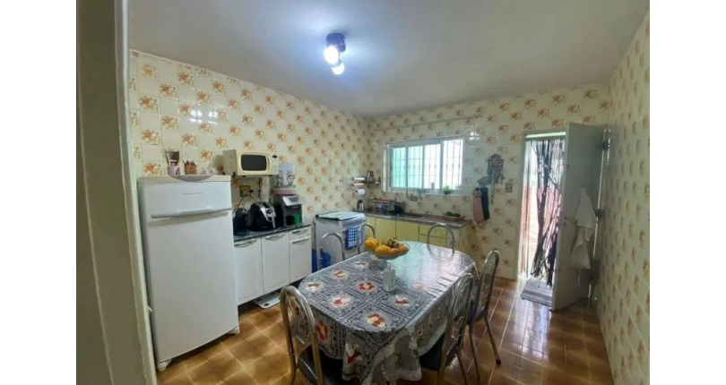  Casa Térrea à venda no Bairro do Jardim Marisa na Rua José de Souza Aguiar,