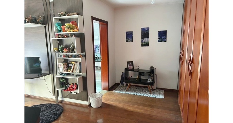  Sobrado de Alto Padrão à venda no Bairro do City América na Rua Icádio