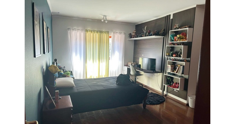  Sobrado de Alto Padrão à venda no Bairro do City América na Rua Icádio