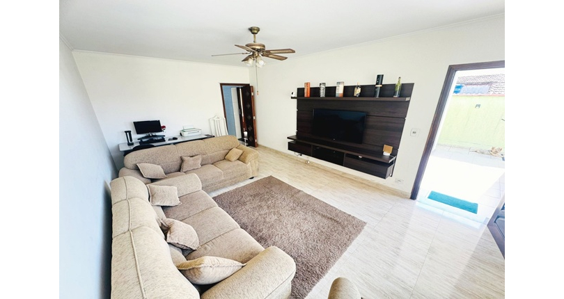 Belo Sobrado à venda no Bairro da Vila Boaçava na Rua Jurubim,