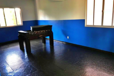 Belo Sobrado à venda no Bairro do Jaraguá na Rua Dona Gertrudes Jordão 257, no Condomínio Village Park