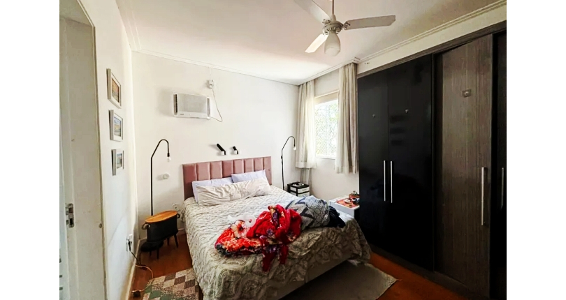 Casa à venda no Bairro da Lapa na Rua João Tibiriçá