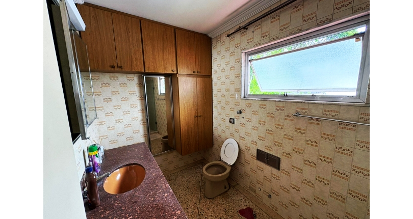 Sobrado à venda no Bairro da  Vila Clarice na Rua Major Alfredo Romão,