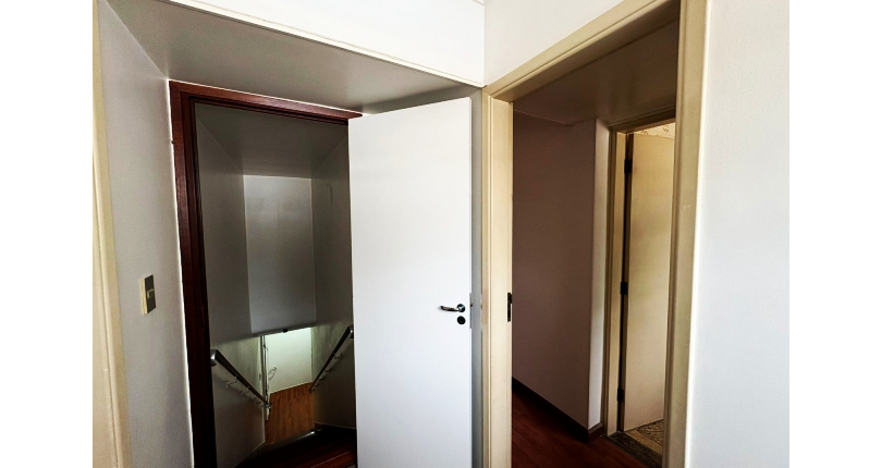 Sobrado à venda no Bairro da  Vila Clarice na Rua Major Alfredo Romão,