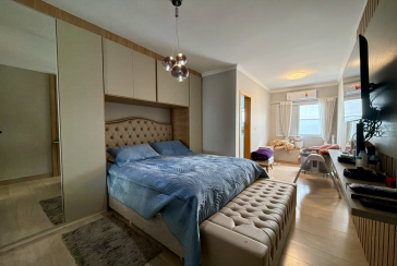 Lindo Sobrado semi novo à venda no Bairro do Parque São Domingos na Rua José Tobias dos Santos, 