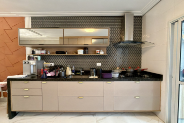 Lindo Sobrado semi novo à venda no Bairro do Parque São Domingos na Rua José Tobias dos Santos, 