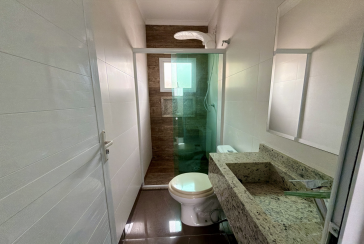 Sobrado novo à venda no Bairro do Jaraguá na Rua Lezira 62, no Condomínio Residencial Vila Real,