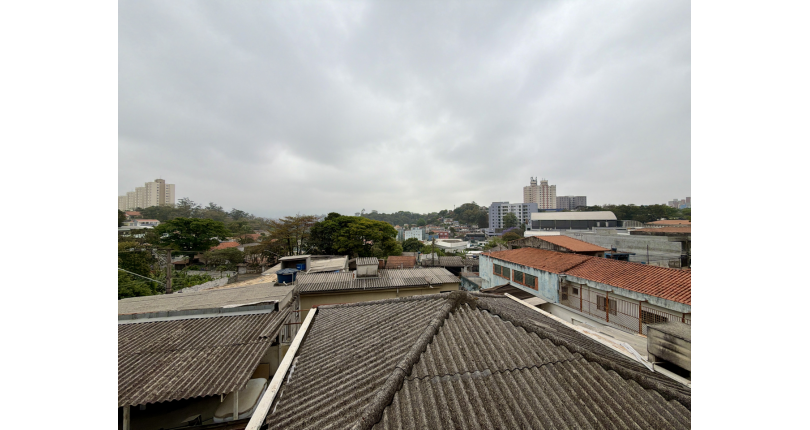 Sobrado novo à venda no Bairro do Jaraguá na Rua Lezira 62, no Condomínio Residencial Vila Real,