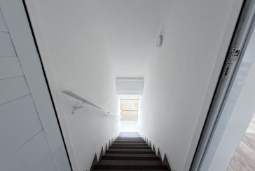 Sobrado novo à venda no Bairro do Jaraguá na Rua Lezira 62, 