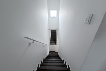 Sobrado novo à venda no Bairro do Jaraguá na Rua Lezira 62, 