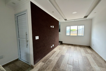 Sobrado novo à venda no Bairro do Jaraguá na Rua Lezira 62,