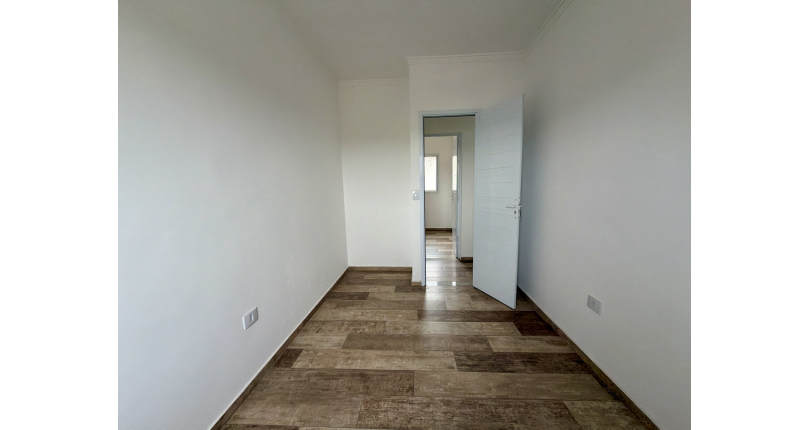 Sobrado novo à venda no Bairro do Jaraguá na Rua Lezira 62,