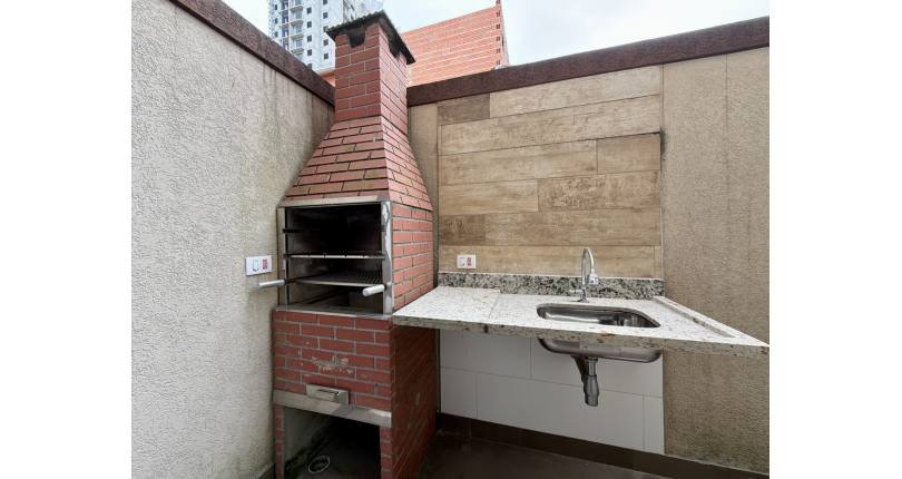 Sobrado novo à venda no Bairro do Jaraguá na Rua Lezira 62,