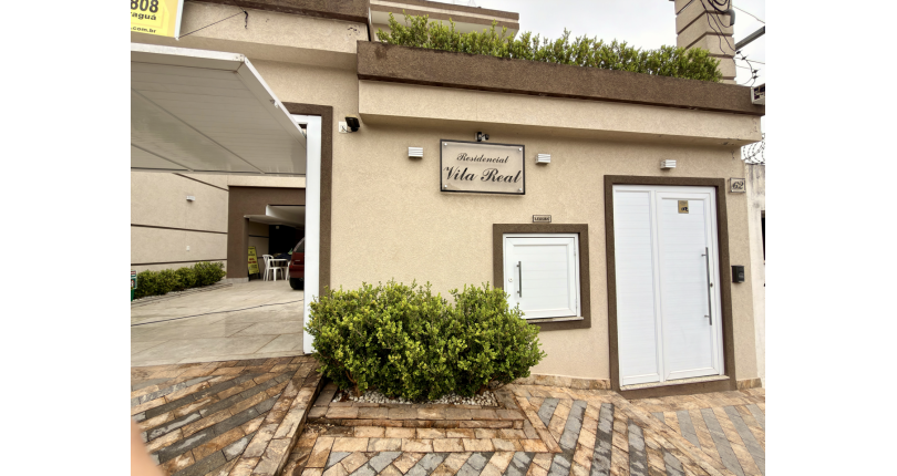 Sobrado novo à venda no Bairro do Jaraguá na Rua Lezira 62,