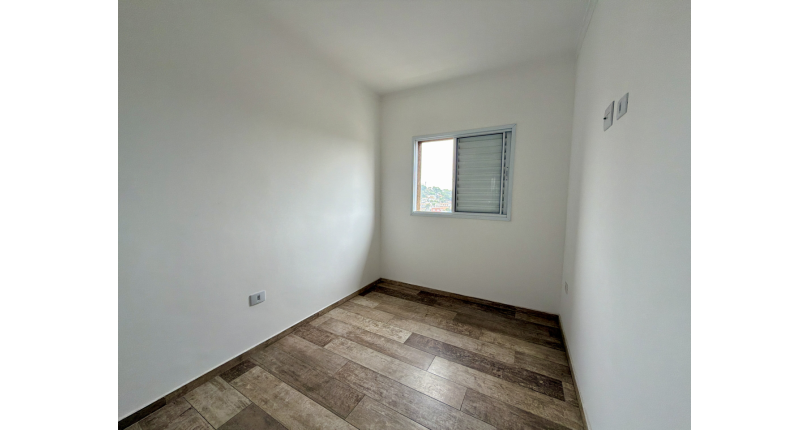 Sobrado novo à venda no Bairro do Jaraguá na Rua Lezira 62,